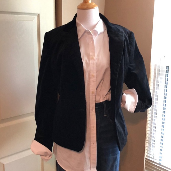 Ann Taylor Jackets & Blazers - Ann Taylor velvet blazer